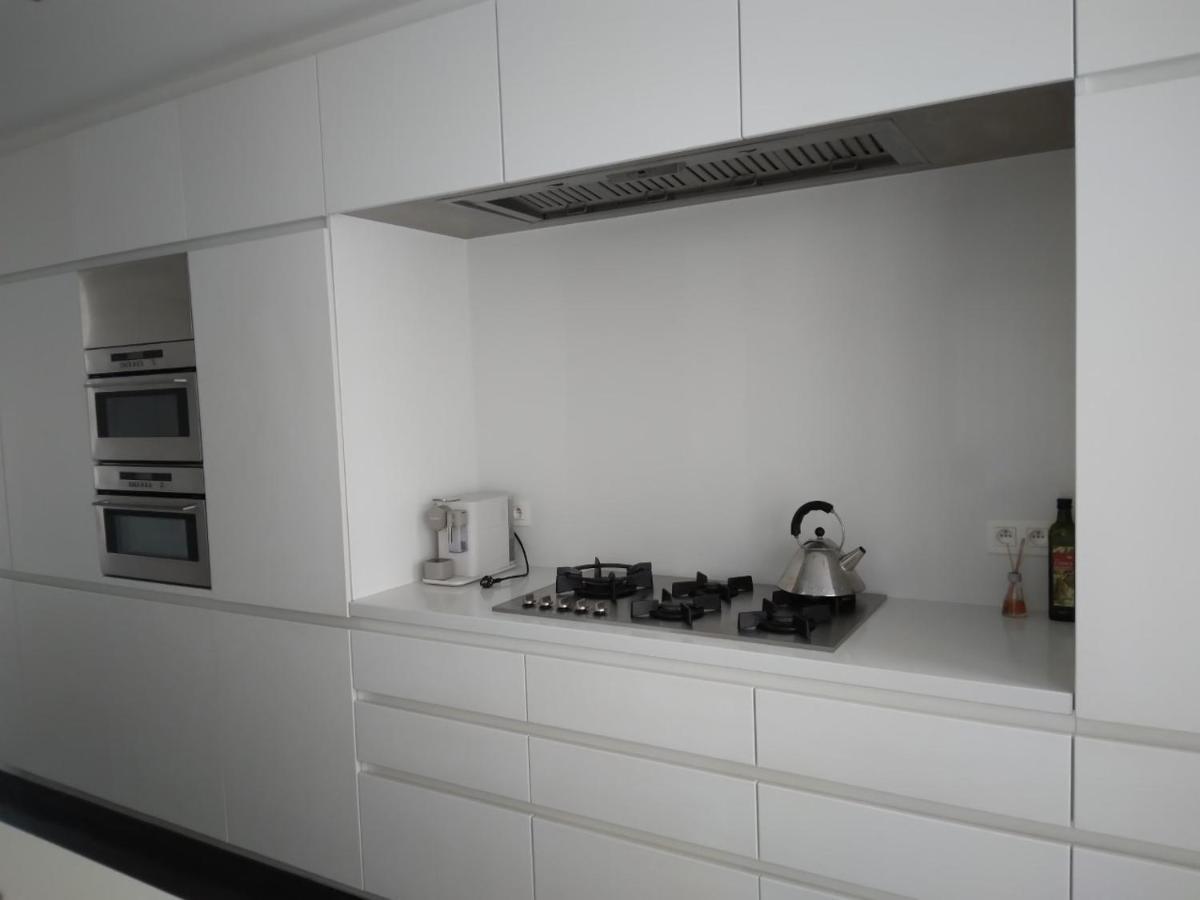 Gezellige Moderne Woning Met Zwemvijver Галле Екстер'єр фото